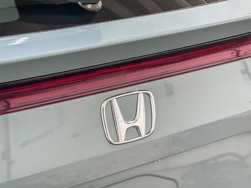 Used 2024 Honda Civic Sport image 17