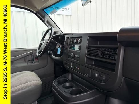 Used 2022 GMC Savana 2500 w/ Communications Package RWD image 37