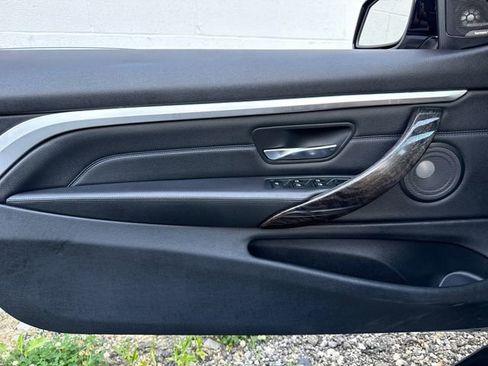 Used 2015 BMW 435i xDrive Convertible AWD/4WD image 22