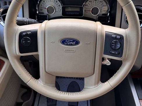 Used 2010 Ford Expedition Eddie Bauer RWD image 29