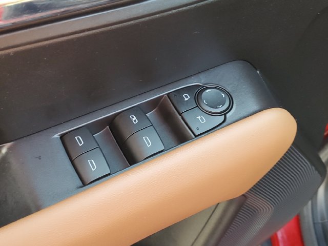 Certified 2023 GMC Canyon AT4 w/ AT4 Premium Package AWD/4WD image 15
