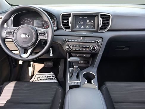 Used 2018 Kia Sportage LX w/ LX Popular Package AWD/4WD image 11