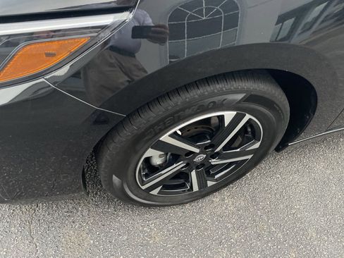 Used 2025 Nissan Sentra SV image 5