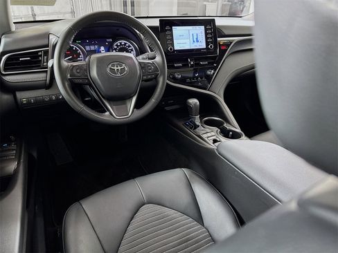 Certified 2024 Toyota Camry SE image 19