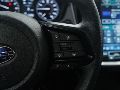 Certified 2025 Subaru Crosstrek 2.0i Premium image 24