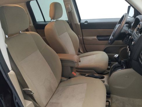 Used 2017 Jeep Patriot Sport w/ Power Value Group image 21