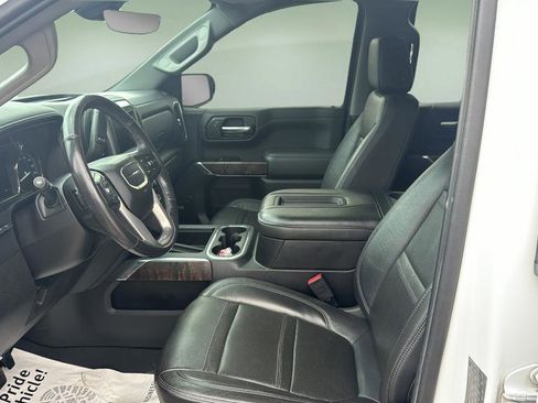 Used 2019 GMC Sierra 1500 Denali w/ Denali Ultimate Package AWD/4WD image 14