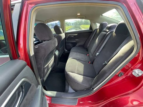 Used 2013 Nissan Altima 2.5 S FWD image 21
