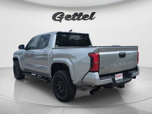 Used 2024 Toyota Tacoma SR5 RWD image 7