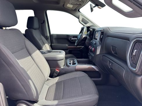 Used 2021 Chevrolet Silverado 1500 RST image 17