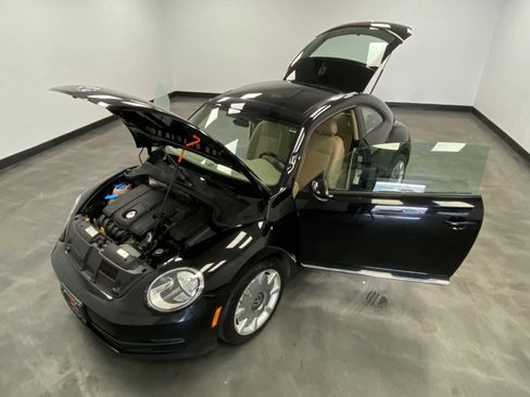 Used 2014 Volkswagen Beetle 2.5 image 41