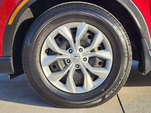 Certified 2025 Honda CR-V LX image 11