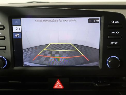 Used 2025 Hyundai Elantra Sport FWD image 38
