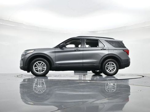 New 2026 Ford Explorer Active image 38
