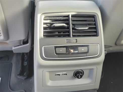 Used 2023 Audi A4 2.0T Premium Plus image 27