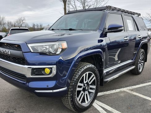 Used 2018 Toyota 4Runner Limited image 15