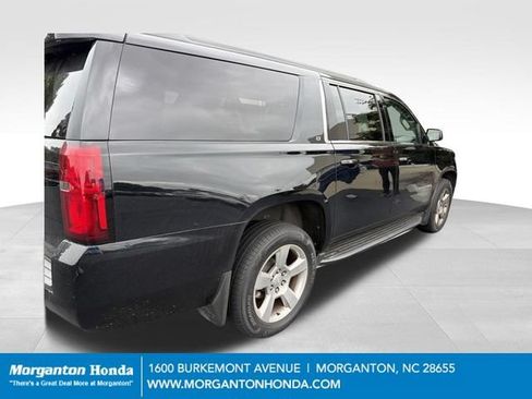 Used 2019 Chevrolet Suburban LT AWD/4WD image 3