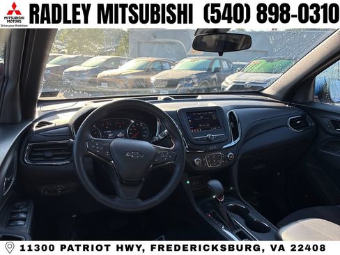 Used 2024 Chevrolet Equinox RS AWD/4WD image 13