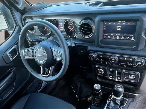 Used 2023 Jeep Wrangler Sport S image 8