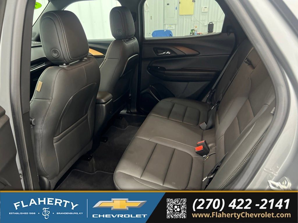 Used 2023 Chevrolet TrailBlazer ACTIV AWD/4WD image 11