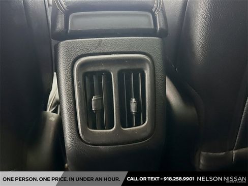 Used 2017 Jeep Compass Limited image 26