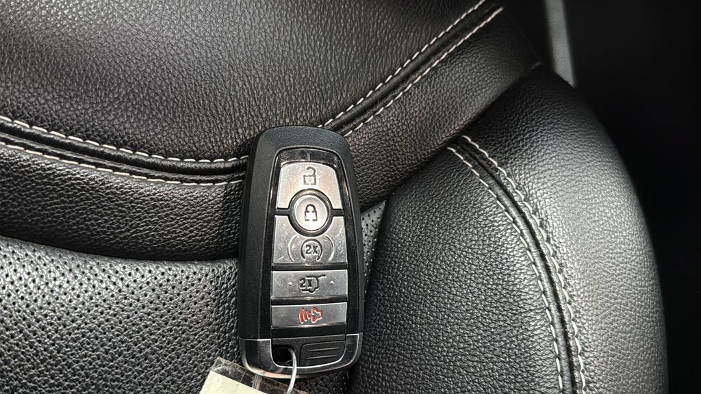 Used 2023 Ford Explorer ST w/ Equipment Group 401A AWD/4WD image 21