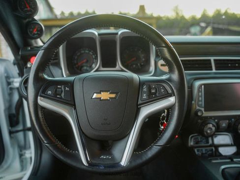 Used 2013 Chevrolet Camaro SS w/ RS Package image 39