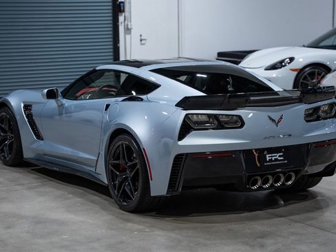Used 2017 Chevrolet Corvette Z06 image 64