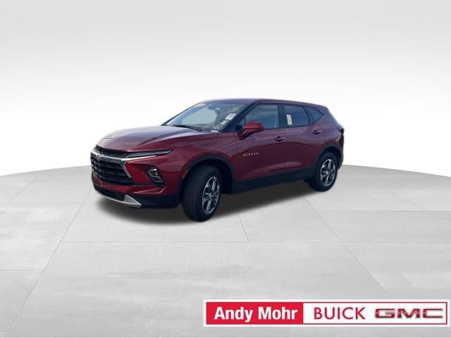 Used 2025 Chevrolet Blazer LT FWD image 22