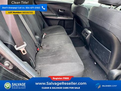 Used 2013 Toyota Venza LE image 8