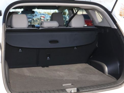 Used 2020 Hyundai Tucson SE w/ Cargo Package image 20