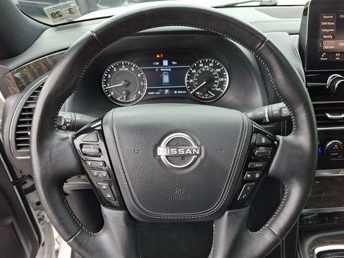 Used 2023 Nissan Armada Platinum w/ Captain's Chairs Package AWD/4WD image 20