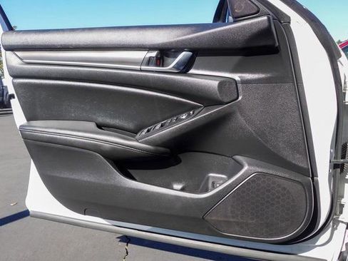 Used 2019 Honda Accord Sport image 24