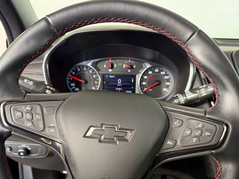 Used 2023 Chevrolet Equinox RS image 24