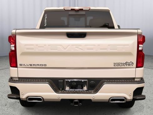 New 2026 Chevrolet Silverado 1500 High Country AWD/4WD image 6
