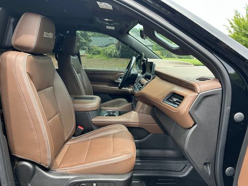 Used 2021 Chevrolet Tahoe High Country w/ Technology Package AWD/4WD image 53