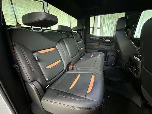Certified 2025 GMC Sierra 1500 AT4 AWD/4WD image 18