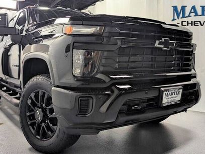 New 2025 Chevrolet Silverado 2500 Custom w/ Custom Value Package