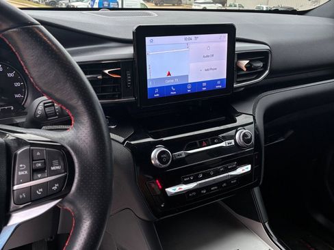 Used 2023 Ford Explorer ST-Line w/ Class IV Trailer Tow Package image 16