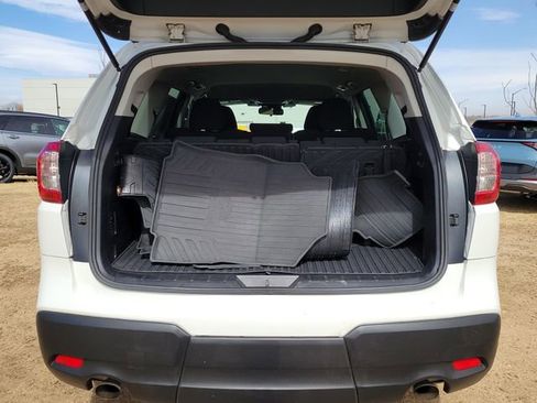 Used 2023 Subaru Ascent Base image 18