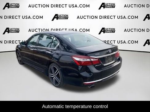 Used 2017 Honda Accord Sport image 3