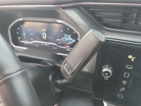 Certified 2024 GMC Sierra 3500 Denali Ultimate image 18