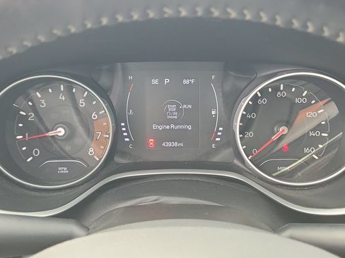 Used 2020 Jeep Compass Latitude w/ Safety & Security Group FWD image 24