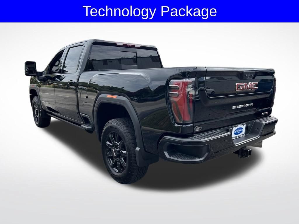 Used 2024 GMC Sierra 2500 AT4 w/ AT4 Premium Plus Package AWD/4WD image 5