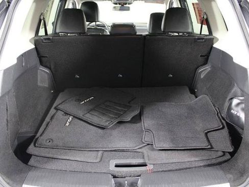 Certified 2026 Nissan Rogue SL FWD image 17