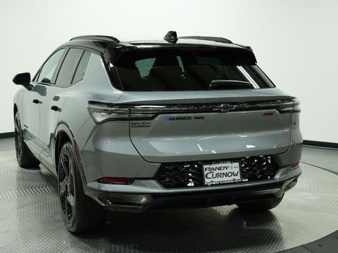 Used 2026 Chevrolet Equinox EV RS w/ Convenience Package II AWD/4WD image 7