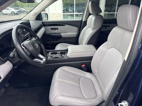 Certified 2023 Honda Pilot EX-L image 10
