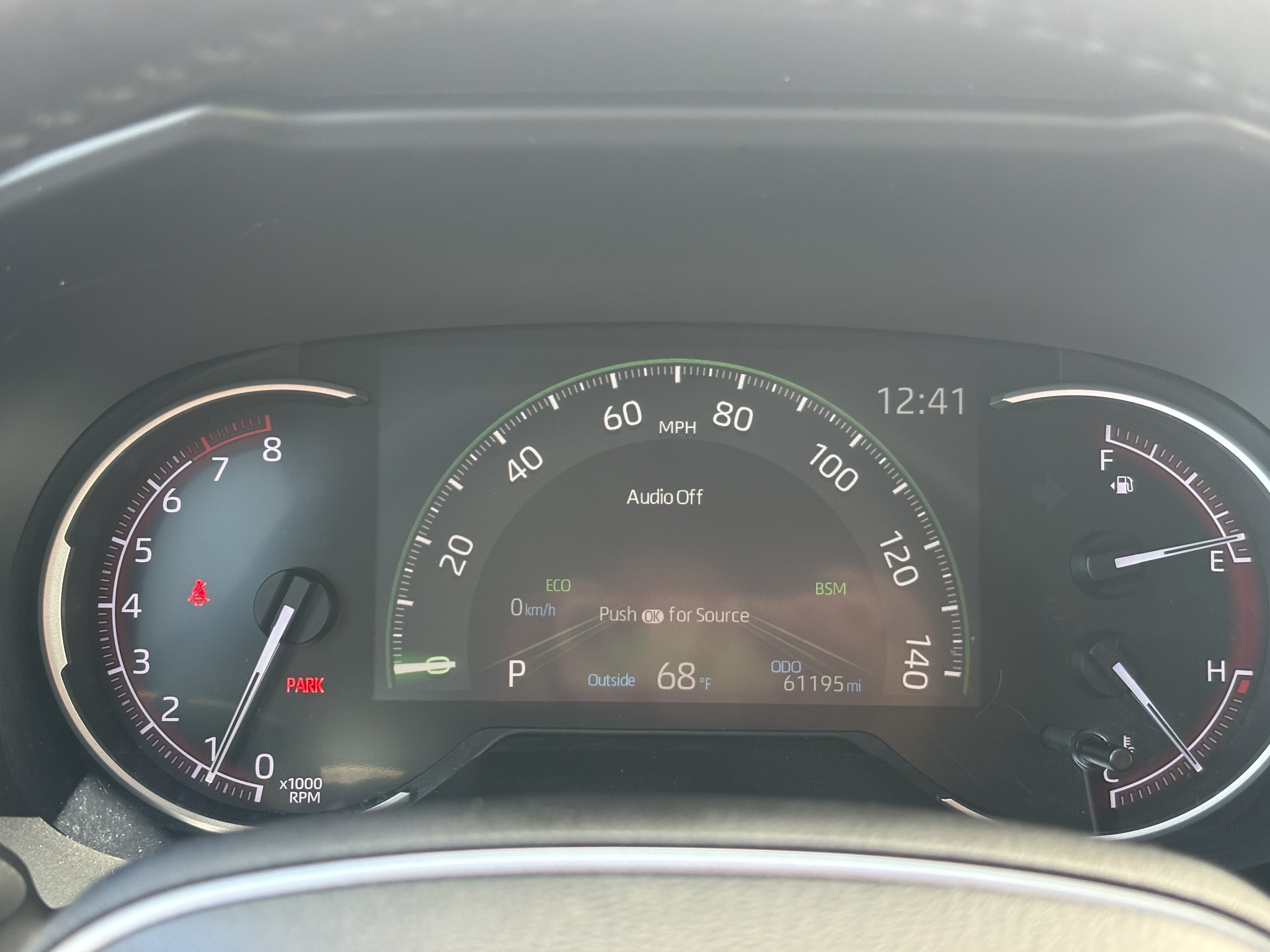 Used 2022 Toyota RAV4 Limited AWD/4WD image 19