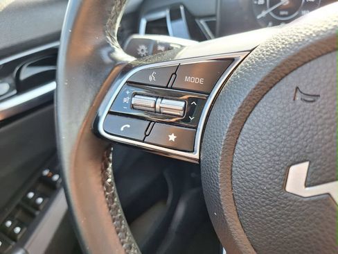 Used 2024 Kia Seltos S FWD image 17