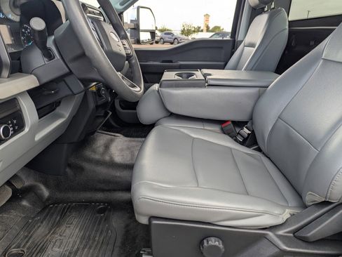 Used 2024 Ford F250 XL w/ Snow Plow Prep Package image 14